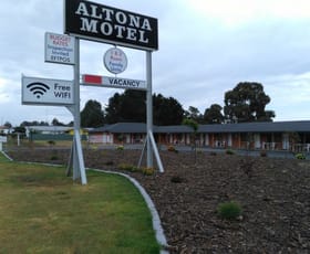 Hotel, Motel, Pub & Leisure commercial property for lease at 113 New England Hwy Uralla NSW 2358