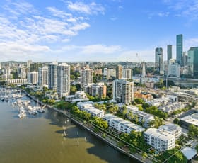 Hotel, Motel, Pub & Leisure commercial property sold at Kangaroo Point QLD 4169
