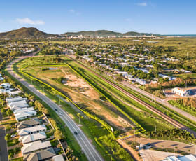 Factory, Warehouse & Industrial commercial property sold at 123 Lakeside Drive Idalia QLD 4811
