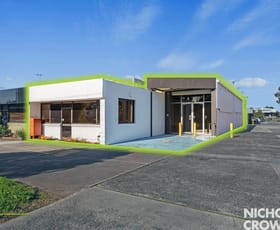 Showrooms / Bulky Goods commercial property sold at 176 Boundary Road Braeside VIC 3195