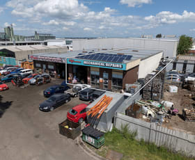 Factory, Warehouse & Industrial commercial property sold at 1 & 2/18 Racecourse Road Pakenham VIC 3810