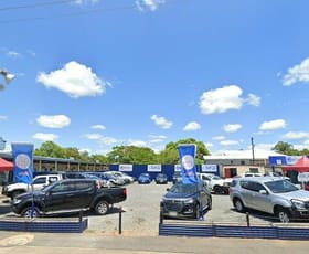 Showrooms / Bulky Goods commercial property for lease at 124 &126 Gladstone Road Allenstown QLD 4700