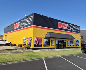 Showrooms / Bulky Goods commercial property for sale at 103 Albert Street Moe VIC 3825