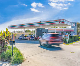 Shop & Retail commercial property for sale at 1001-1003 South Pine Road Everton Hills QLD 4053