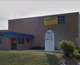 Factory, Warehouse & Industrial commercial property leased at Bay 2/7 Waverley Drive Unanderra NSW 2526