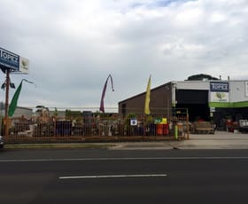 Showrooms / Bulky Goods commercial property leased at 219 Kororoit Creek Williamstown VIC 3016