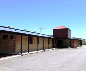 Showrooms / Bulky Goods commercial property leased at 285 South Western Highway Armadale WA 6112