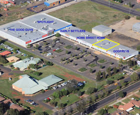 Showrooms / Bulky Goods commercial property leased at 5/243 Cobra Street Dubbo NSW 2830