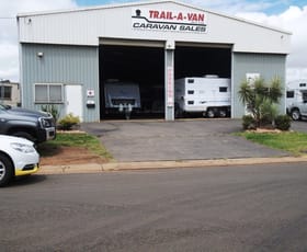 Showrooms / Bulky Goods commercial property leased at 26 Mansell Street Wilsonton QLD 4350