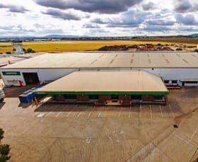Factory, Warehouse & Industrial commercial property leased at Acacia Ridge QLD 4110