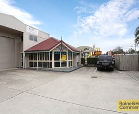 Showrooms / Bulky Goods commercial property leased at 1/11 Dan Street Capalaba QLD 4157