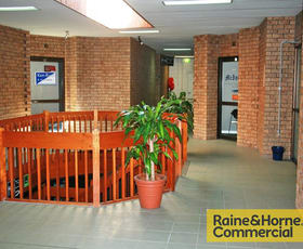 Offices commercial property leased at Taringa QLD 4068