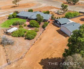 Rural / Farming commercial property sold at 2 Magnolia Close Bakers Hill WA 6562