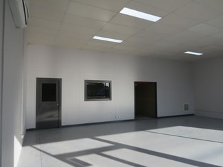 Showrooms / Bulky Goods commercial property leased at 3 / 4-10 Farrall Road Midvale WA 6056