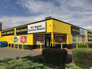 Showrooms / Bulky Goods commercial property leased at 1015 South Road Melrose Park SA 5039