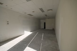 Shop & Retail commercial property leased at 1B/677-685 Old Cleveland Road East Wellington Point QLD 4160