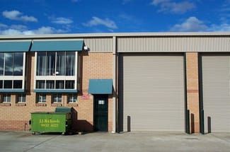 Factory, Warehouse & Industrial commercial property leased at 4 - 6 Barry Road Chipping Norton NSW 2170