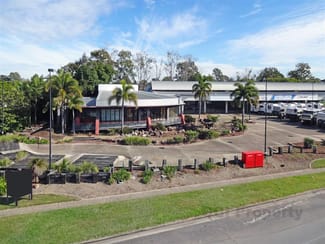 Showrooms / Bulky Goods commercial property leased at 4 + 5/711 Beaudesert Road Rocklea QLD 4106 Showrooms / Bulky Goods commercial property leased at 4 + 5/711 Beaudesert Road Rocklea QLD 4106