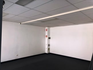 Showrooms / Bulky Goods commercial property leased at 47/45-51 Huntley Street Alexandria NSW 2015