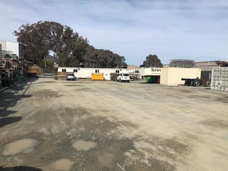 Factory, Warehouse & Industrial commercial property leased at Whole/36 Aurora Avenue Queanbeyan NSW 2620