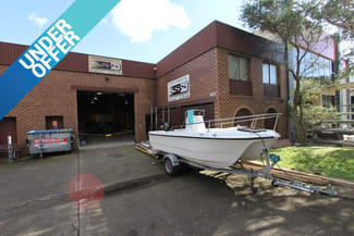 Factory, Warehouse & Industrial commercial property leased at Unit 4/55 Willarong Road Caringbah NSW 2229