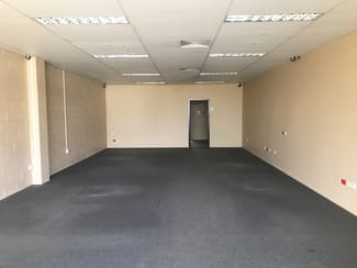 Showrooms / Bulky Goods commercial property leased at Unit 4/12 Tolmer Place Springwood QLD 4127 Showrooms / Bulky Goods commercial property leased at Unit 4/12 Tolmer Place Springwood QLD 4127
