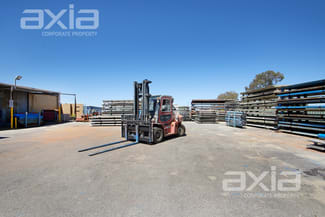 Factory, Warehouse & Industrial commercial property leased at 100 Daddow Road Kewdale WA 6105 Factory, Warehouse & Industrial commercial property leased at 100 Daddow Road Kewdale WA 6105