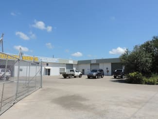 Factory, Warehouse & Industrial commercial property leased at 2b/8 Robison Park Avenue QLD 4701 Factory, Warehouse & Industrial commercial property leased at 2b/8 Robison Park Avenue QLD 4701