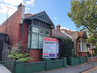 Medical / Consulting commercial property leased at 32 PRINCES STREET Carlton North VIC 3054
