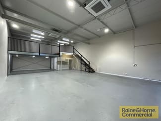 Showrooms / Bulky Goods commercial property leased at 3/131 Rainbow Street Sandgate QLD 4017 Showrooms / Bulky Goods commercial property leased at 3/131 Rainbow Street Sandgate QLD 4017