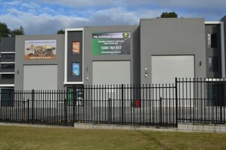 Factory, Warehouse & Industrial commercial property leased at 13/48 Hutchinson Street Burleigh Heads QLD 4220