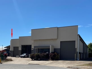 Factory, Warehouse & Industrial commercial property leased at 3/5 Walters Street Portsmith QLD 4870 Factory, Warehouse & Industrial commercial property leased at 3/5 Walters Street Portsmith QLD 4870
