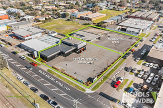 Showrooms / Bulky Goods commercial property leased at 94-98 Dandenong Road West Frankston VIC 3199 Showrooms / Bulky Goods commercial property leased at 94-98 Dandenong Road West Frankston VIC 3199
