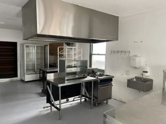 Shop & Retail commercial property leased at 105 Glenroi Avenue Orange NSW 2800