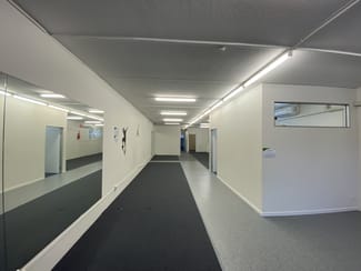 Shop & Retail commercial property leased at 2/26 Eva Street Coorparoo QLD 4151