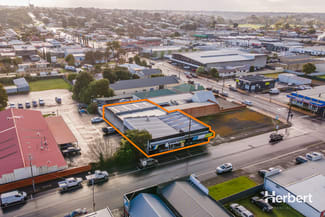 Showrooms / Bulky Goods commercial property leased at 19 STURT STREET Mount Gambier SA 5290 Showrooms / Bulky Goods commercial property leased at 19 STURT STREET Mount Gambier SA 5290