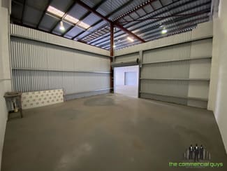 Factory, Warehouse & Industrial commercial property leased at U4, Shed 3/29 Brewer St Clontarf QLD 4019