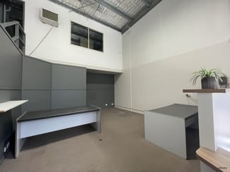 Factory, Warehouse & Industrial commercial property leased at 7/27-29 Dover Drive Burleigh Heads QLD 4220 Factory, Warehouse & Industrial commercial property leased at 7/27-29 Dover Drive Burleigh Heads QLD 4220