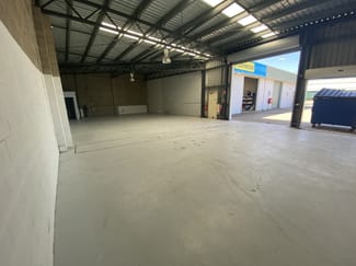 Factory, Warehouse & Industrial commercial property leased at 2b/8 Robison Street Park Avenue QLD 4701 Factory, Warehouse & Industrial commercial property leased at 2b/8 Robison Street Park Avenue QLD 4701