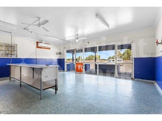 Shop & Retail commercial property leased at Shop/283 Lakes Creek Road Koongal QLD 4701 Shop & Retail commercial property leased at Shop/283 Lakes Creek Road Koongal QLD 4701