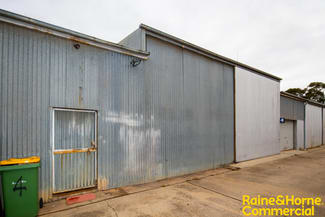 Factory, Warehouse & Industrial commercial property leased at 4/381 Edward Street Wagga Wagga NSW 2650