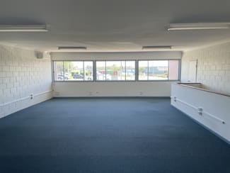 Shop & Retail commercial property for lease at 3/215 Brisbane Road Biggera Waters QLD 4216 Shop & Retail commercial property for lease at 3/215 Brisbane Road Biggera Waters QLD 4216