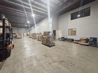 Factory, Warehouse & Industrial commercial property for lease at 1/5 Scotland Street Bundaberg East QLD 4670