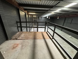 Factory, Warehouse & Industrial commercial property leased at Unit 1/3 Carnarvon Road West Gosford NSW 2250 Factory, Warehouse & Industrial commercial property leased at Unit 1/3 Carnarvon Road West Gosford NSW 2250