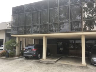 Factory, Warehouse & Industrial commercial property leased at 2/20 Tucks Rd Seven Hills NSW 2147