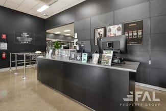 Showrooms / Bulky Goods commercial property leased at Unit 4/531 Kessels Road Macgregor QLD 4109 Showrooms / Bulky Goods commercial property leased at Unit 4/531 Kessels Road Macgregor QLD 4109