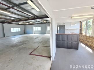 Factory, Warehouse & Industrial commercial property leased at Arana Hills QLD 4054
