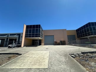 Factory, Warehouse & Industrial commercial property leased at 4/11-15 Freeman Street Campbellfield VIC 3061