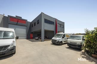 Factory, Warehouse & Industrial commercial property leased at 2/138 Eucumbene Drive Ravenhall VIC 3023