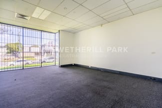 Factory, Warehouse & Industrial commercial property leased at Wetherill Park NSW 2164